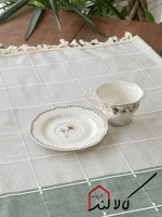 فنجان نعلبکی گلدار بنفش